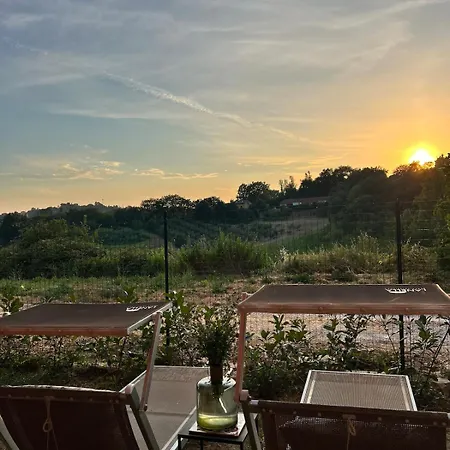 Quiet Garden 10 Min From Sea